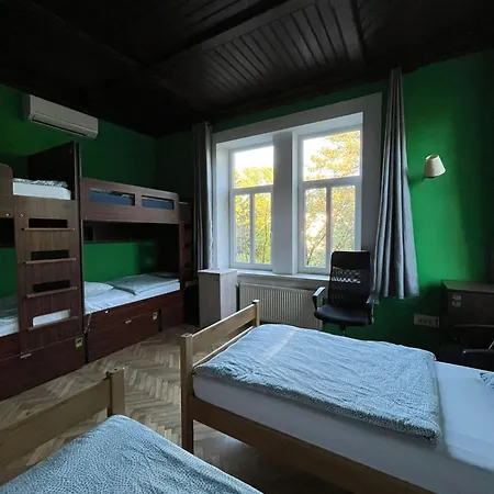 Simpl - Fully Renovated In 2026 Hostel *